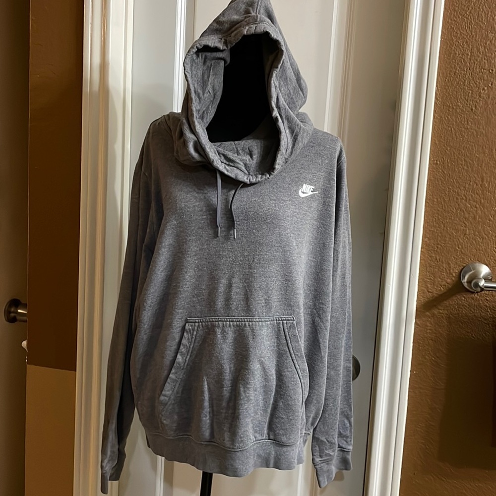 Nike Hoodie Gray